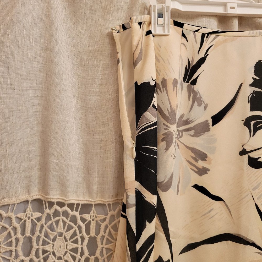 Talbots Black/White Floral Pattern Pure Silk Midi Skirt - Picture 9 of 11